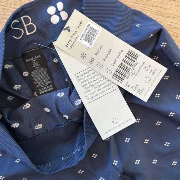 NWT Sweaty Betty Base Layers - leggings and top - Nordic Blur Fairisle print - Picture 7 of 11